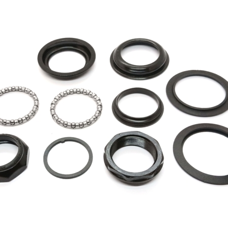 Kaelakausid 1-1/8 tolli keermega First G 25,4x44x30mm, teras must